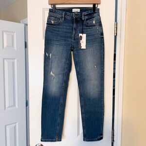 NWT Studio Blue Distressed Skinny Jeans